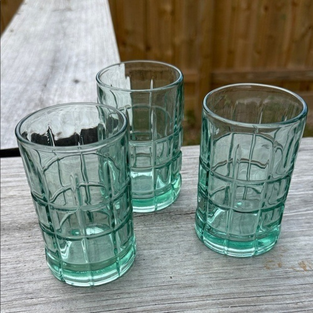 Vintage Anchor Hocking Soreno Green Glass Tumblers Set of 3 Textured Bark